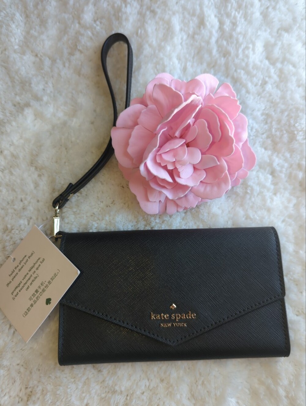 kate spade black Saffiano Leather wristlet clutch Wallet New With Tag Minimalist